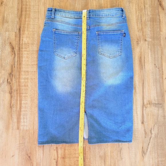 Denim Jean Skirt sz 8 - Picture 3 of 6